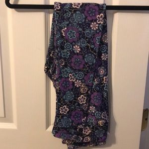 LuLaRoe OS leggings